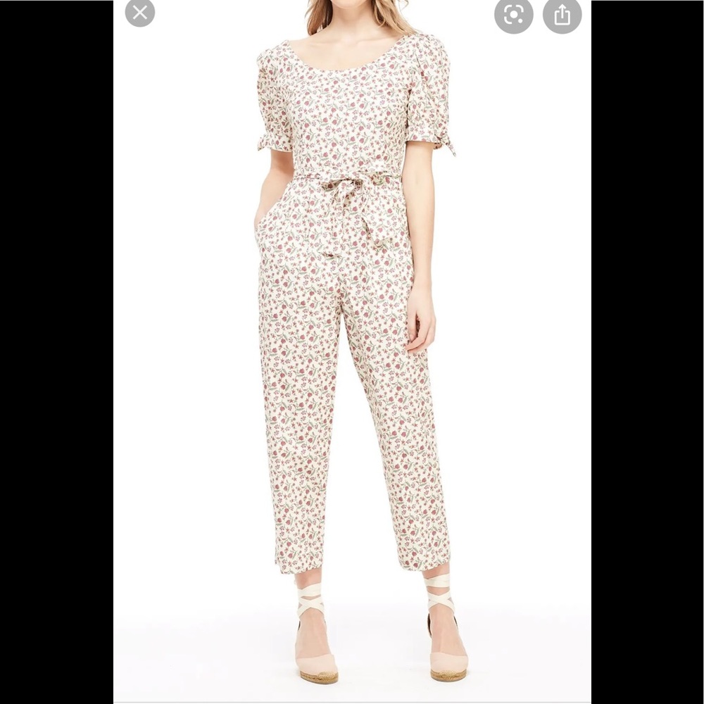 Gal Meets Glam Floral Jumpsuit